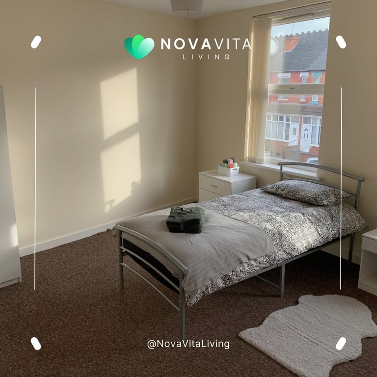 Homeless Support and Accommodation -4 Luxe Single DSS rooms UC PIP ESA