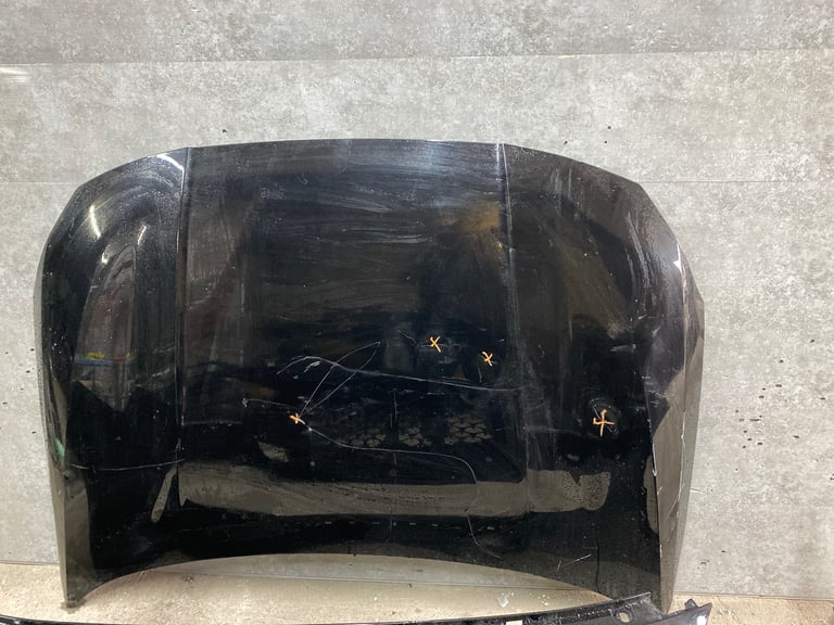Bmw f40 msport 1 series front bumper and bonnet 2020-2024 