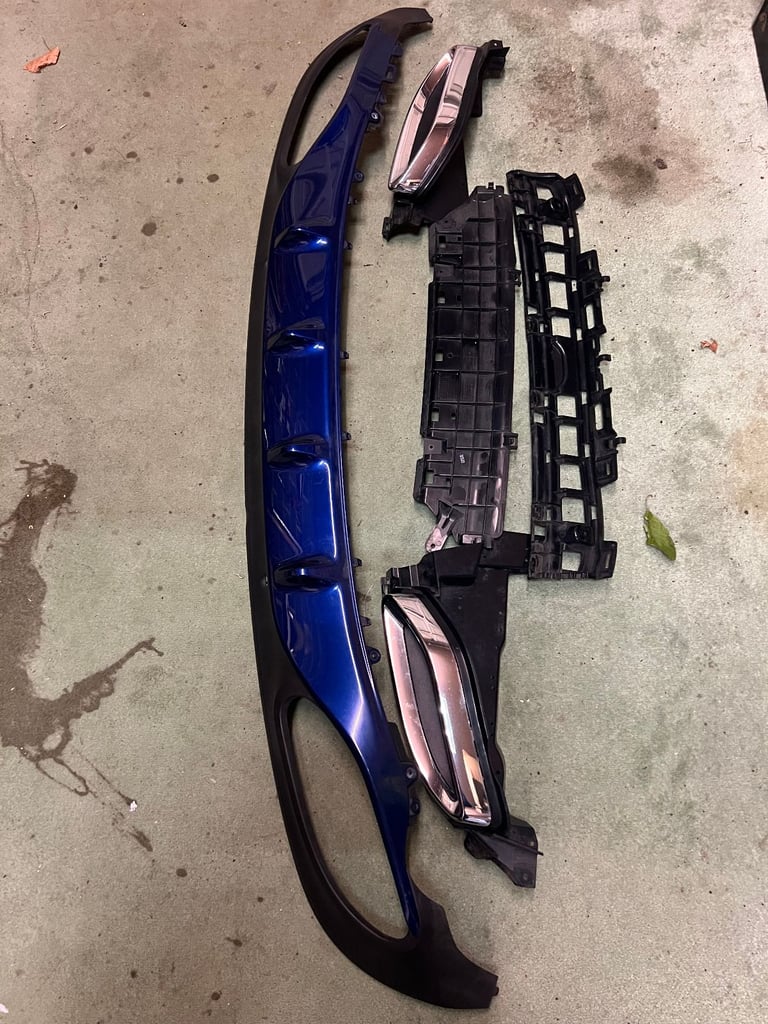image for MERCEDES C CLASS DIFFUSER