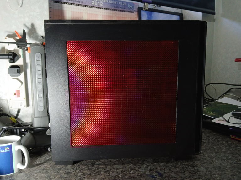 AMD Ryzen 5 GAMING TOWER