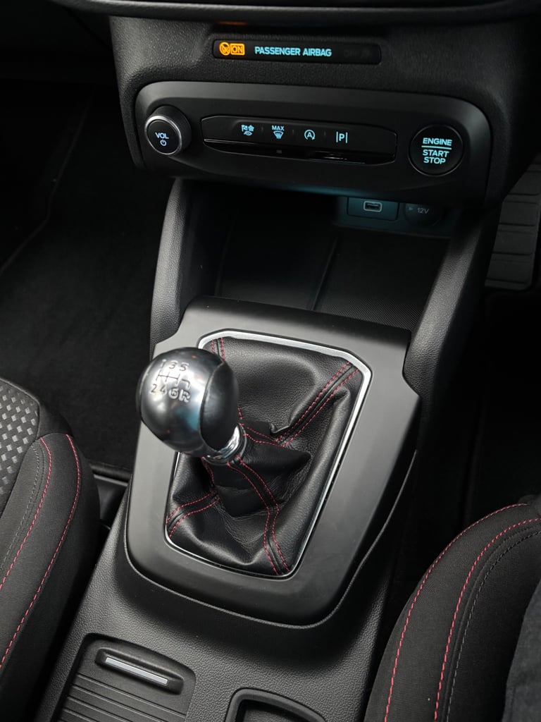 image for Ford, FOCUS, Hatchback, 2024, Manual, 999 (cc), 5 doors