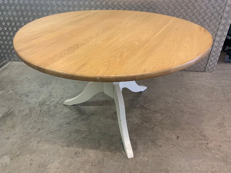 image for Neptune Chichester solid oak top round kitchen dining table 120 cm- RRP£1450