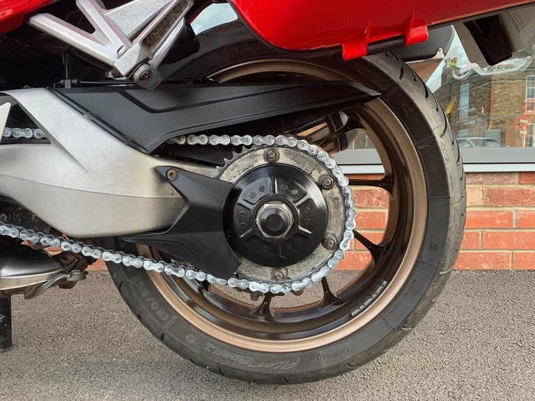 Honda VFR 800 - 2 YEAR WARRANTY 