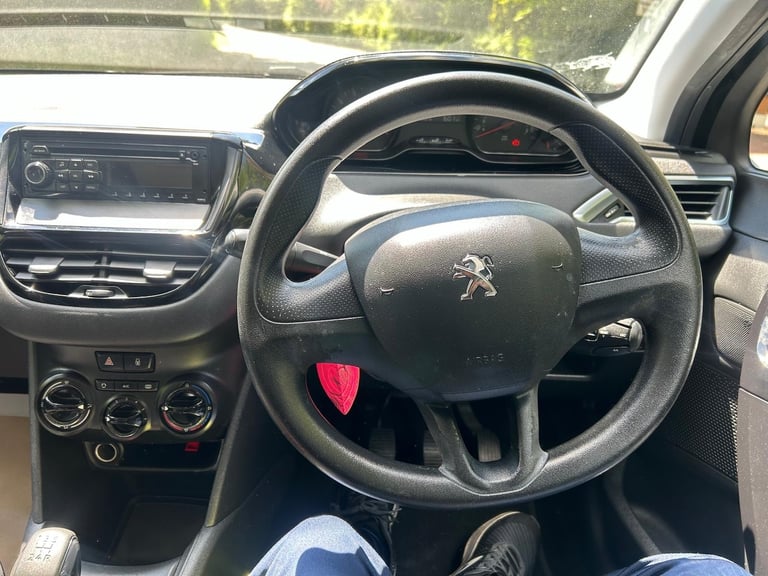 2013 Peugeot 208 1.2 VTi Access+ 5dr HATCHBACK Petrol Manual