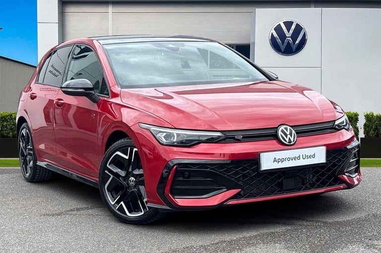 2024 Volkswagen Golf 1.5TSI 150PS Hatch Ã¢Â­ÂBlack Pack, Sunroof, DCC, Keyless, Winter Pack, To ...