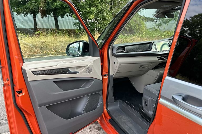 2022 Volkswagen Multivan 1.4 TSI eHybrid Energetic 5dr DSG MPV PETROL/ELECTRIC Automatic