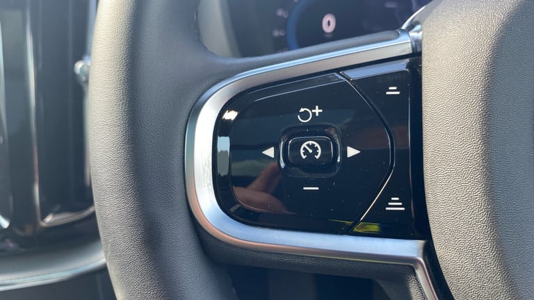 2024 Volvo XC60 2.0 T6 350 RC PHEV Plus Black Ed 5dr AWD Gtron Estate Estate Hybrid Automatic