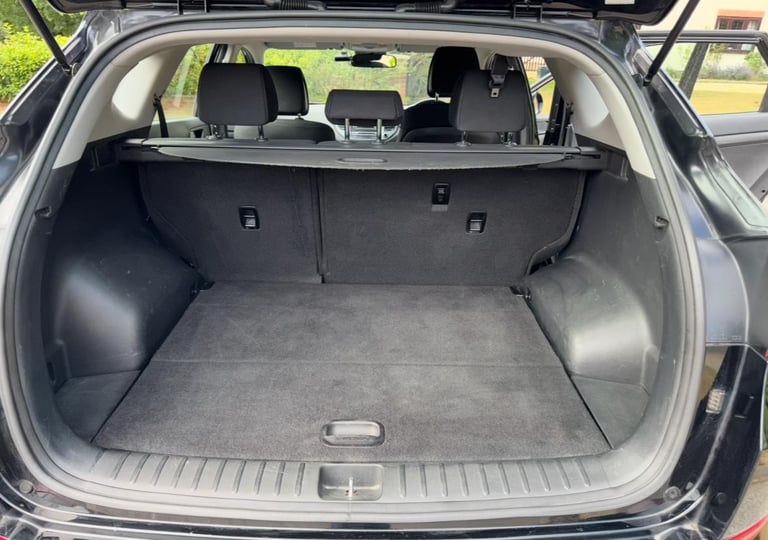 2015 (65) HYUNDAI TUCSON 1.7 CRDi SE BLUEDRIVE LONG MOT FSH 11 STAMPS! STUNNING!