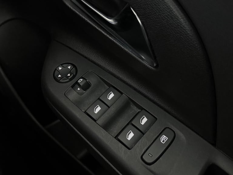 2022 Vauxhall Corsa 1.2 SE Edition 5dr HATCHBACK PETROL Manual