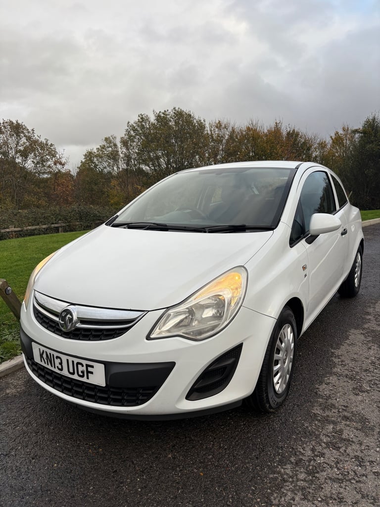 2013 Vauxhall Corsa 1.2 S 3dr HATCHBACK Petrol Manual