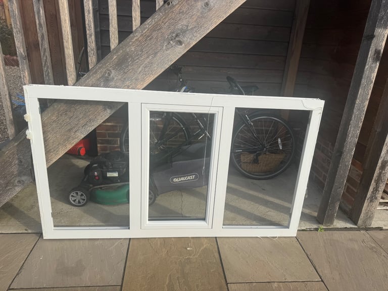 Replacement white double glazed windows 