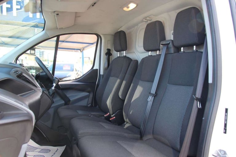 2016 Ford Transit Custom 2.0 290 HR P/V 104 BHP - NO VAT - A/C - CLEAN EXAMPLE - HEATED SIDE MIRR...