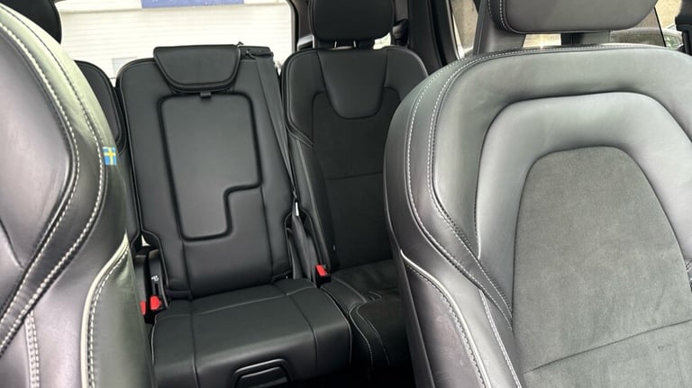 2021 Volvo XC90 Recharge R-Design Pro, T8 AWD plug-in hybrid, 7 Seats Estate Petrol Parallel PHEV...