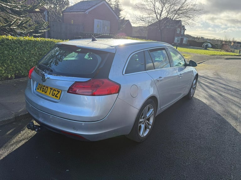 Vauxhall, INSIGNIA, Estate, 2010, Manual, 1956 (cc), 5 doors