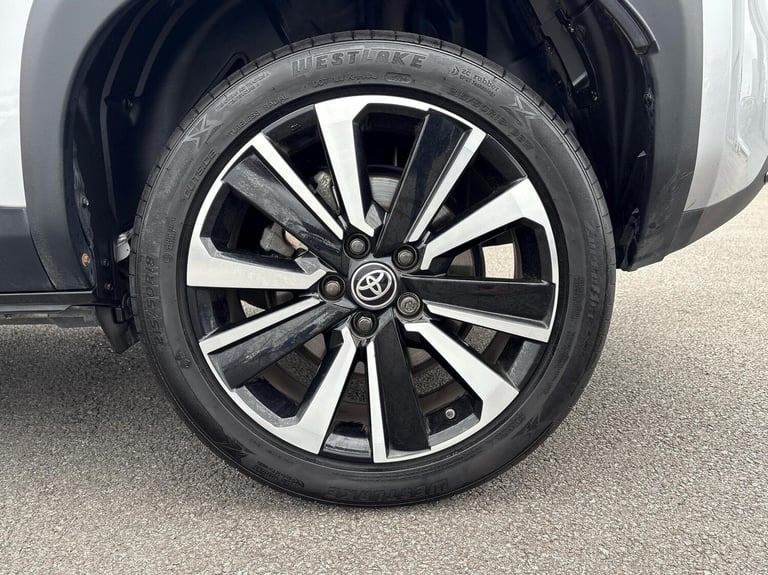 2022 Toyota Yaris 1.5 Hybrid Premiere Edition 5dr CVT Estate Hybrid Automatic