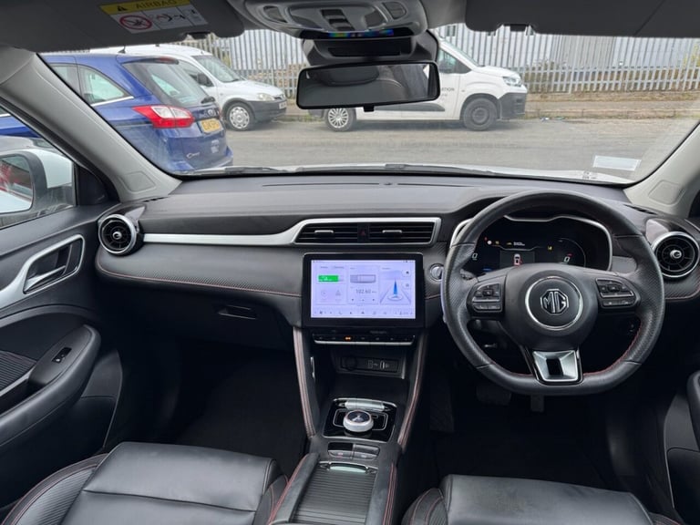 2021 MG MG ZS 72.6kWh Trophy Long Range SUV 5dr Electric Auto (156 ps) HATCHBACK ELECTRIC Automatic
