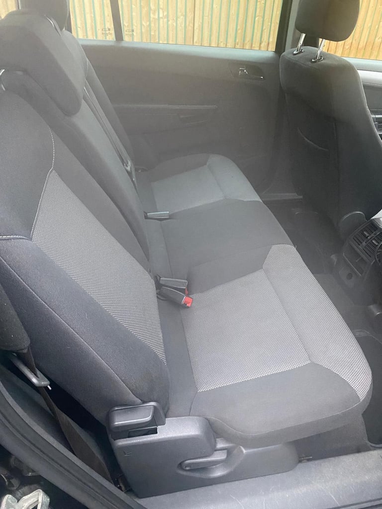 2011 Vauxhall Zafira, MPV, Manual, 5 Doors 1.8 Petrol - Image 7