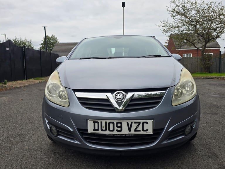 2009 Vauxhall Corsa 1.4i 16V Design 5dr Auto HATCHBACK PETROL Automatic