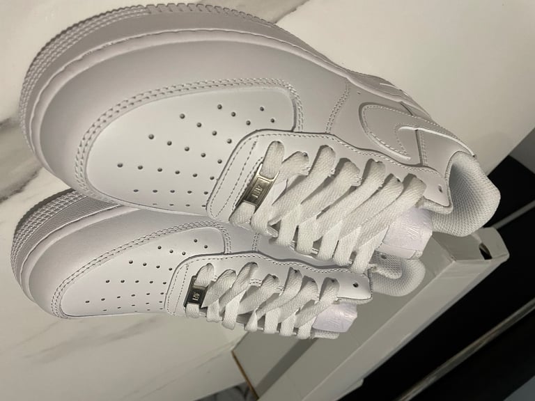 White Nike Air force 1 size uk men’s 9
