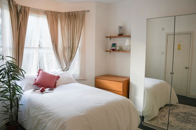 🏡 Double Room – Canning Town 🏡