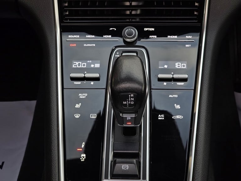 2018 Porsche Panamera 3.0 V6 4 5dr PDK HATCHBACK PETROL Automatic