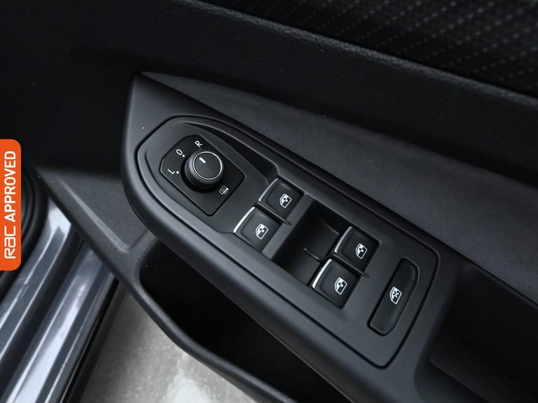 2021 Volkswagen Golf 1.5 TSI R-Line Hatchback 5dr Petrol Manual Euro 6 (s/s) (130 ps) Hatchback P...