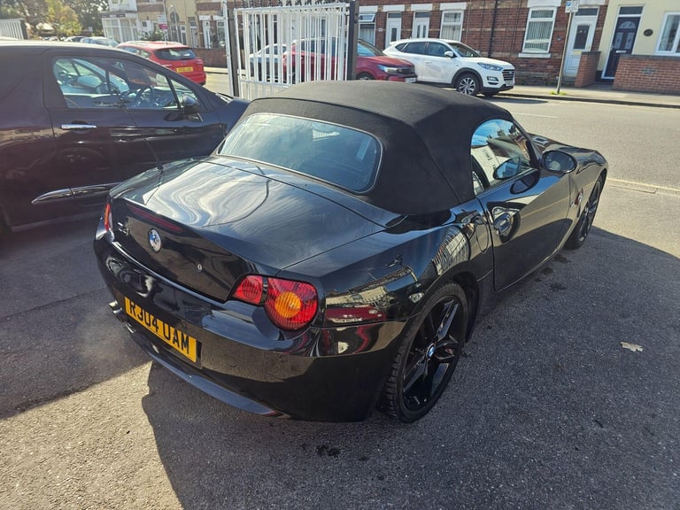 2004 BMW Z4 2.2i SE Euro 3 2dr CONVERTIBLE Petrol Manual