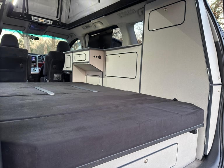 2010 Toyota ALPHARD VELLFIRE POP TOP 4 BERTH NEW CAMPER CONVERSION RUST FREE