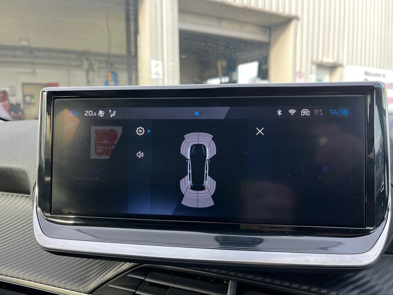  Peugeot E 208 50kwh Allure Hatchback 5dr Electric Auto 7.4kw Charger 136 Ps