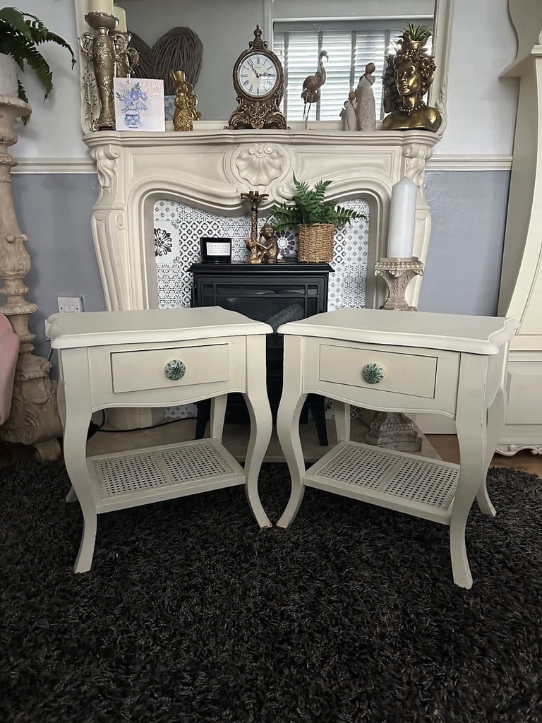 Lovely pair of cream bedside tables 