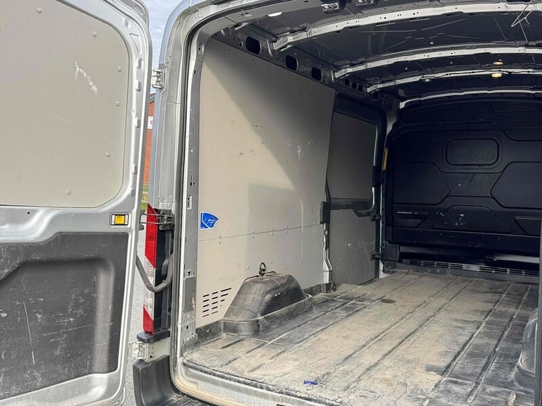2022 Ford Transit 2.0 EcoBlue 185ps H2 Limited Van PANEL VAN DIESEL Manual
