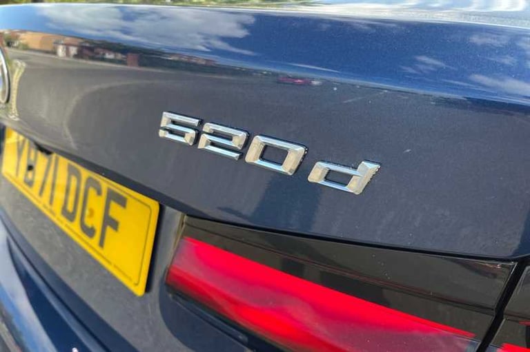 2021 BMW 5 Series 520d MHT M Sport 4dr Step Auto SALOON DIESEL Automatic