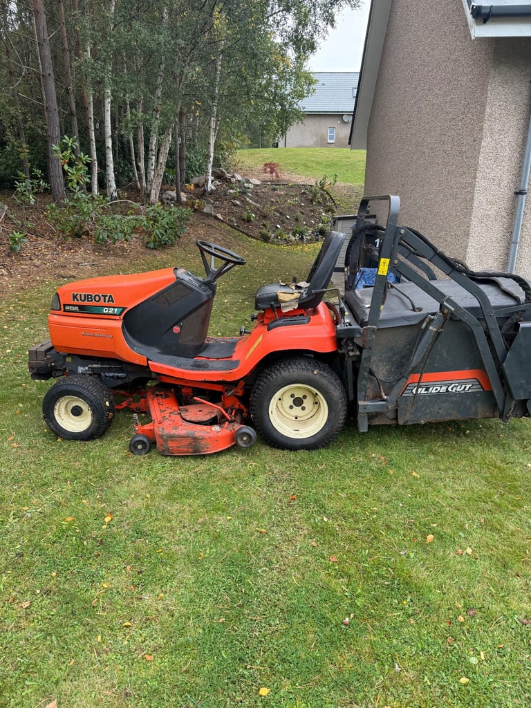 Kubota G21 High Dump mower