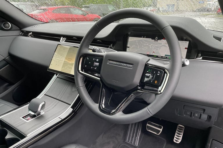 2025 Land Rover Range Rover Evoque 1.5 P270e Dynamic SE 5dr Auto ESTATE PETROL/ELECTRIC Automatic