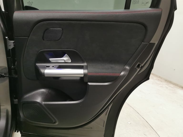 2023 Mercedes-Benz EQA EQA 250+ 70.5kWh AMG Line (Premium) SUV 5dr Electric Auto (190 ps) - HEATE...