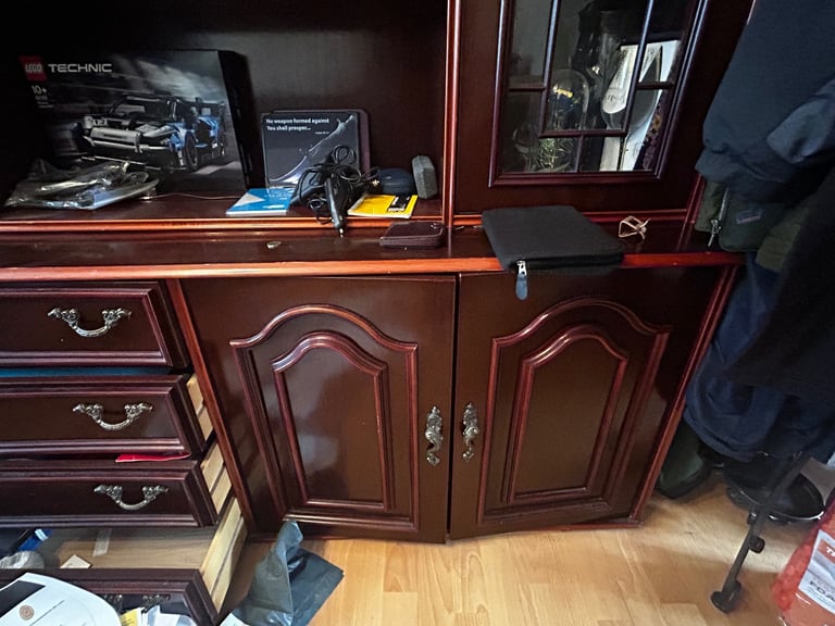 Furniture for free cabinet 