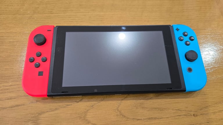 Nintendo Switch (Original Model) – Complete Bundle, Boxed + Extras