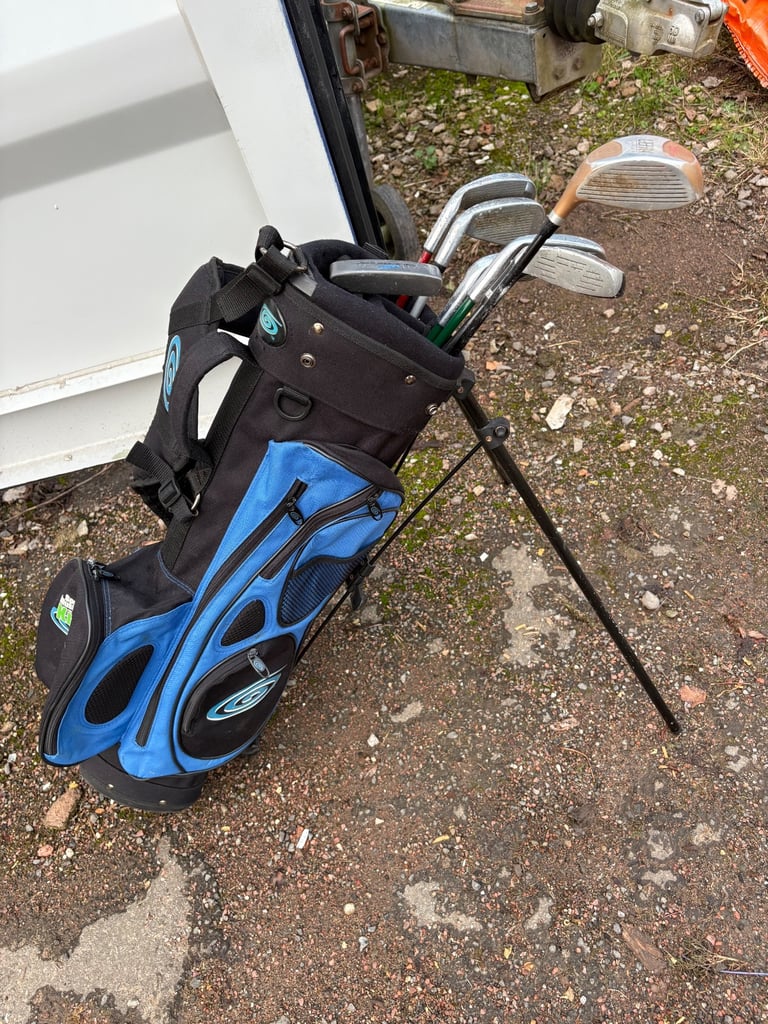 image for Kids golf clubs