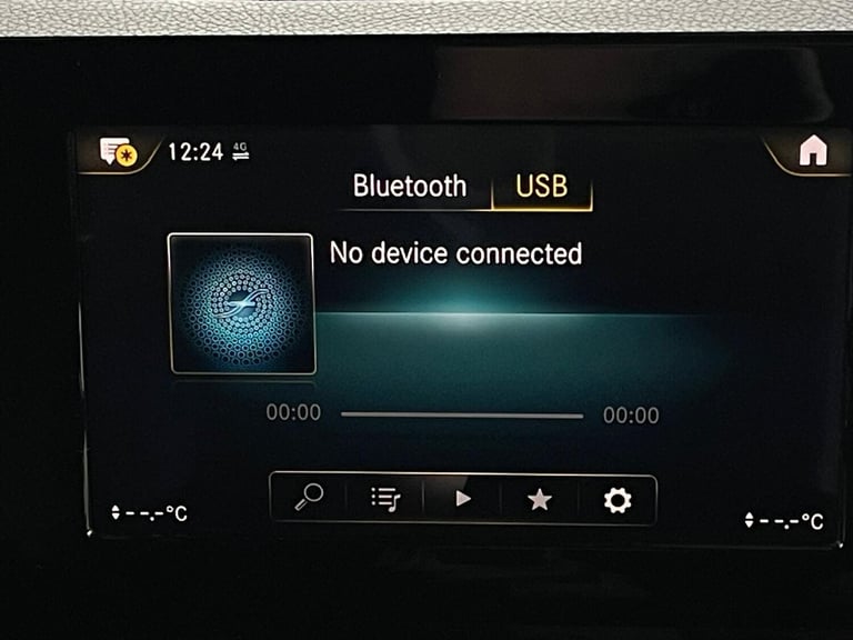 2022 Mercedes-Benz GLB 1.3 GLB200 AMG Line 7G-DCT Euro 6 (s/s) 5dr ESTATE Petrol Automatic