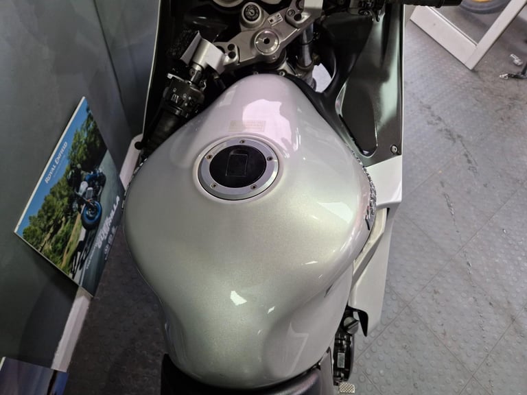 2003 Kawasaki ZZR1200