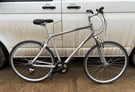 Gents giant hybrid bike 23” alloy frame 700c wheels £75