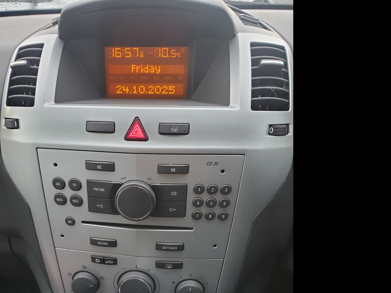 VAUXHALL ZAFIRA 1.9 CDTi Exclusiv 2010
