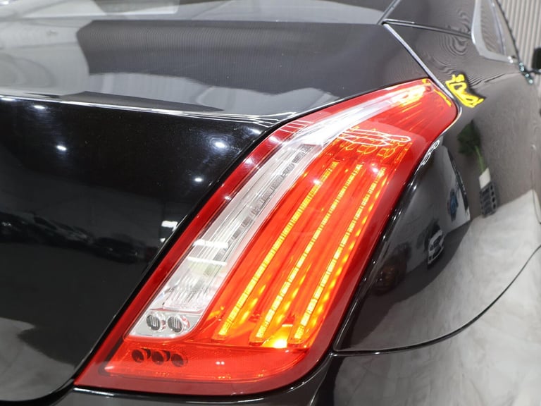 2010 Jaguar XJ 3.0d V6 Portfolio 4dr Auto SALOON DIESEL Automatic