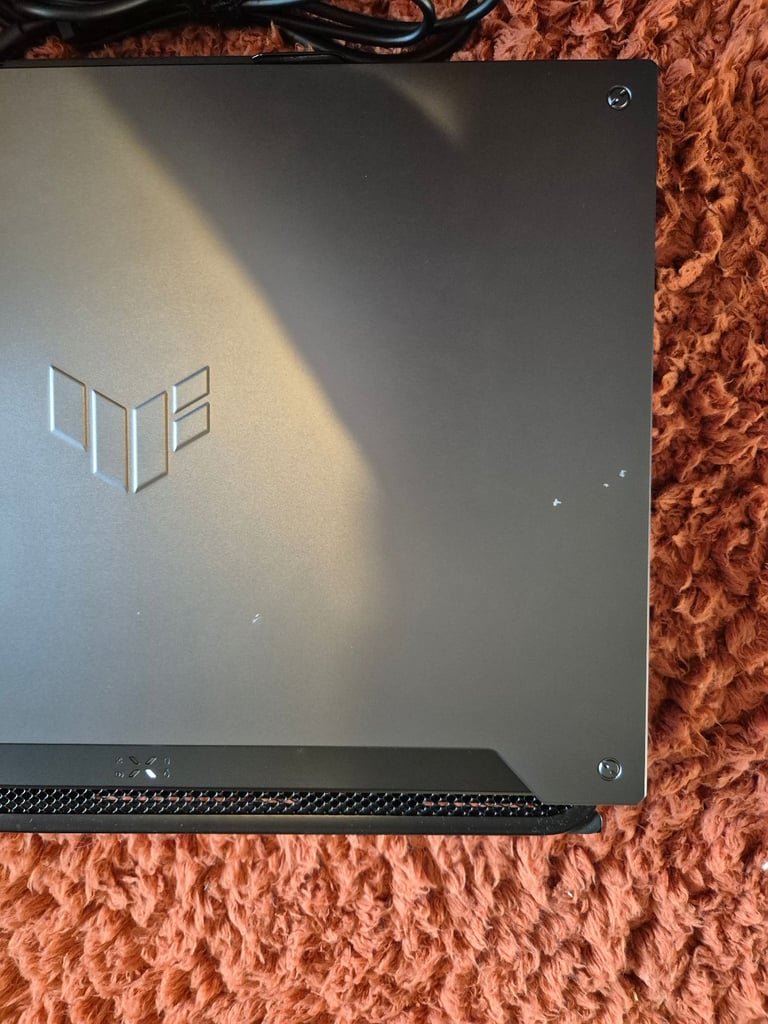 ASUS TUF F15 Gaming Laptop £400