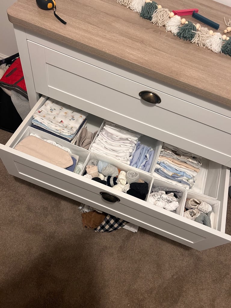 Tutti Bambini Verona Nursery Furniture - Wardrobe and Chest of Drawers