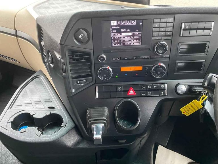 MERCEDES ACTROS 1824 *EURO 6* 4X2 DEMOUNT CHASSIS CAB 2018 - BV67 OUA