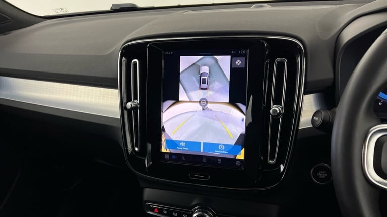 2024 Volvo XC40 Plus, B4 Mild hybrid, Petrol, Dark Estate Petrol Automatic