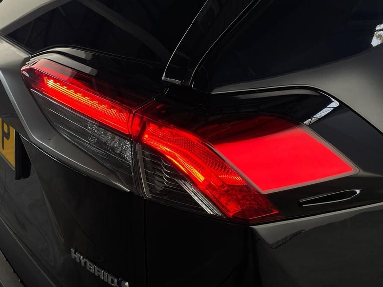 2022 Toyota RAV4 2.5 VVT-h Design CVT Euro 6 (s/s) 5dr ESTATE Petrol/Electric Hybrid Automatic
