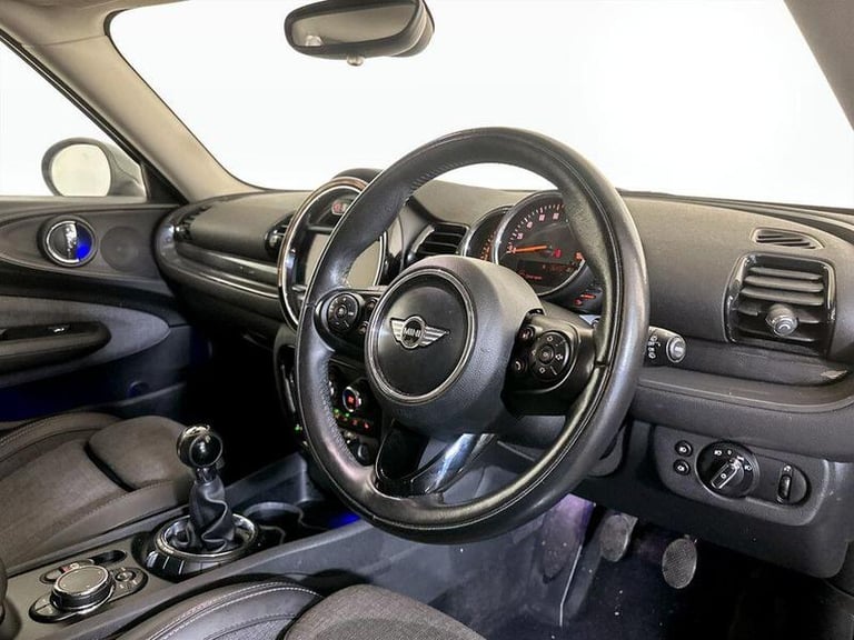 2017 MINI Clubman 1.5 Cooper 6dr ESTATE PETROL Manual