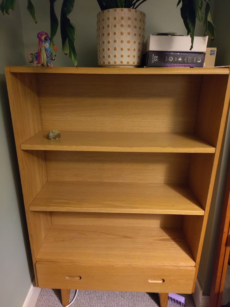 IKEA book shelve retro